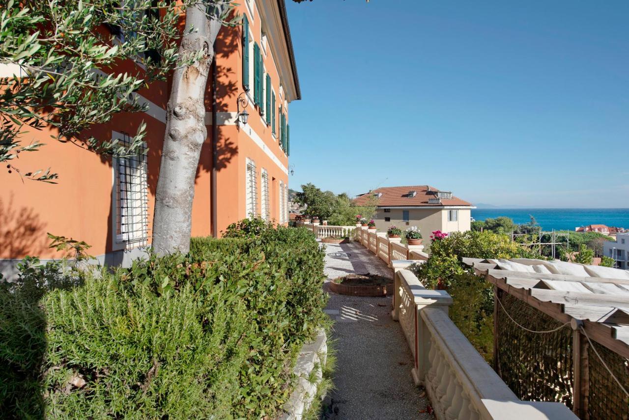 Trilocale In Villa Vista Mare Apt 3 Varazze Extérieur photo